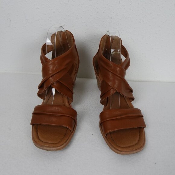 Euro Soft by Sofft Wedge Sandals Women's Size 9M Brown Zip Back Strappy Comfort - Picture 8 of 14